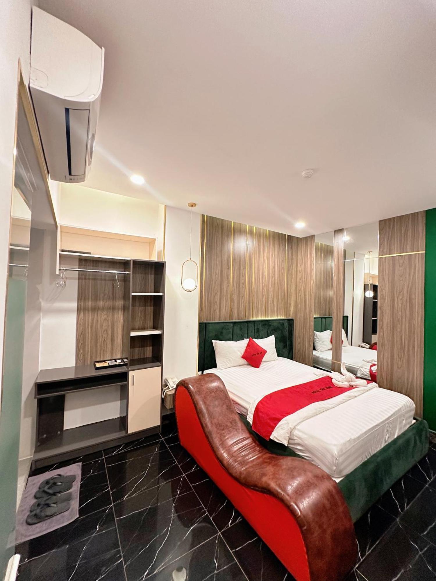 Tan Binh Hotel Хошимин Екстериор снимка