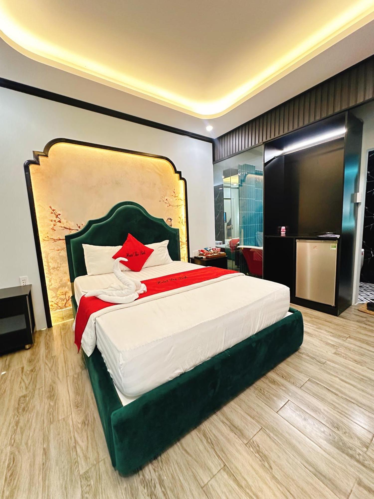 Tan Binh Hotel Хошимин Екстериор снимка