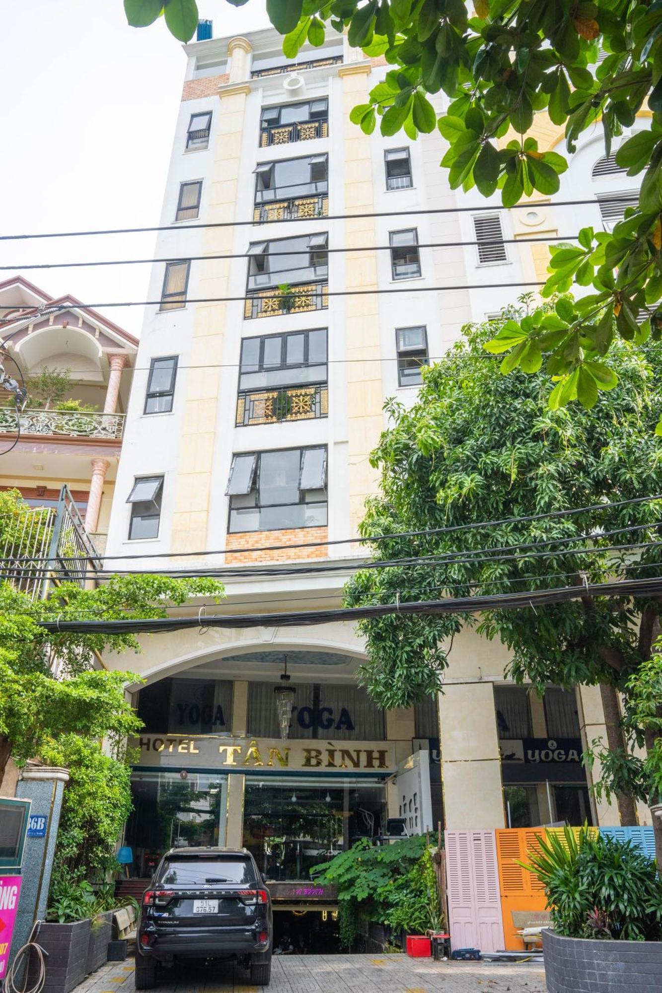 Tan Binh Hotel Хошимин Екстериор снимка